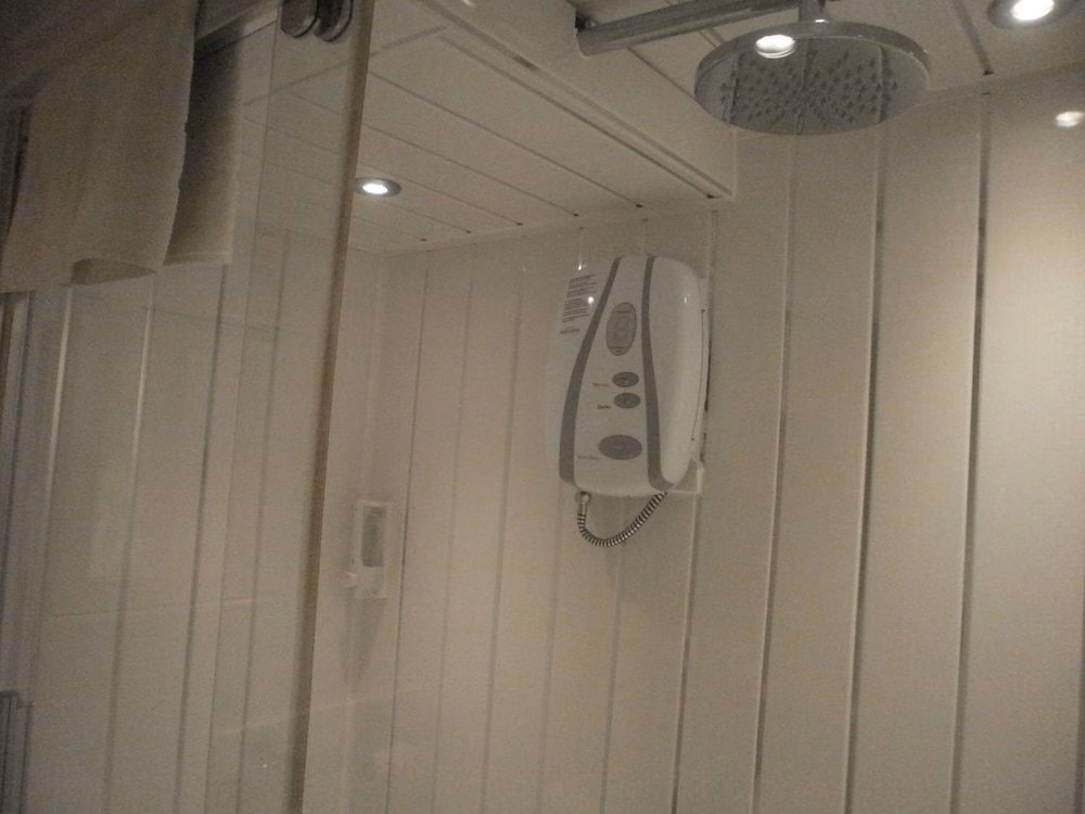 The Withnell Hotel4