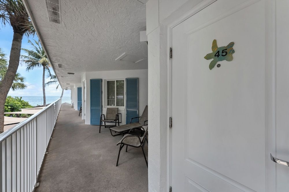 Vanderbilt Beach Resort1