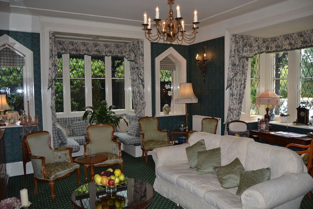 Rylstone Manor Hotel2