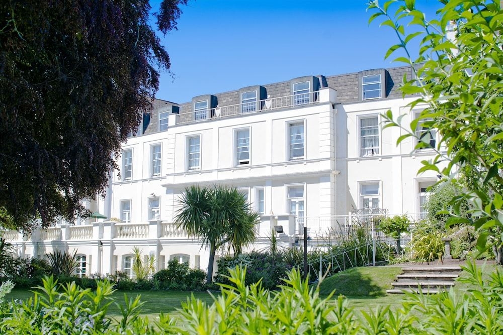Toorak Hotel1