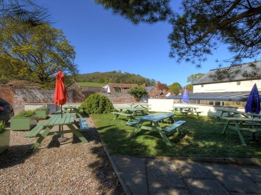 Dunster Castle Hotel0