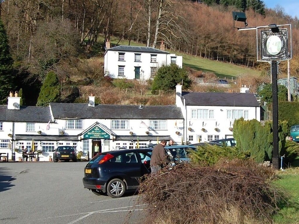 Britannia Inn4