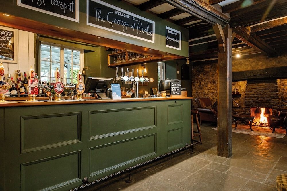 The George Inn4