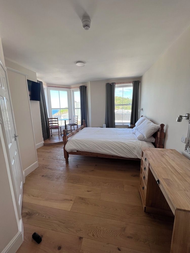 The Harbour Lights - Guest house0