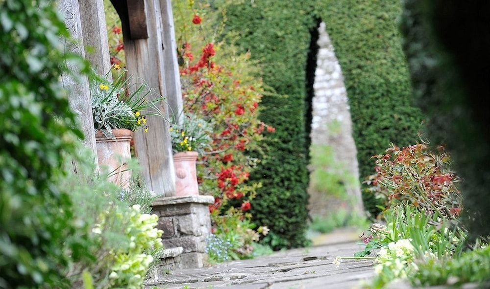Thornbury Castle1
