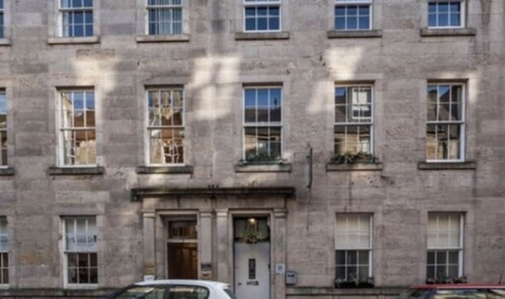 Edinburgh Central Guest House1