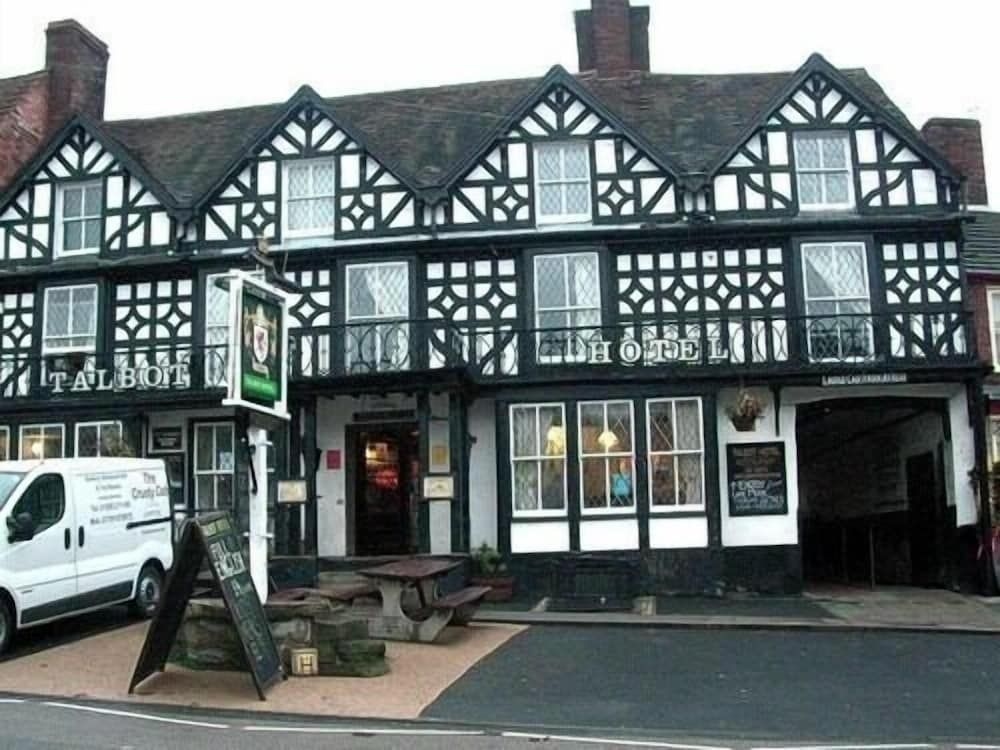 Talbot Hotel1