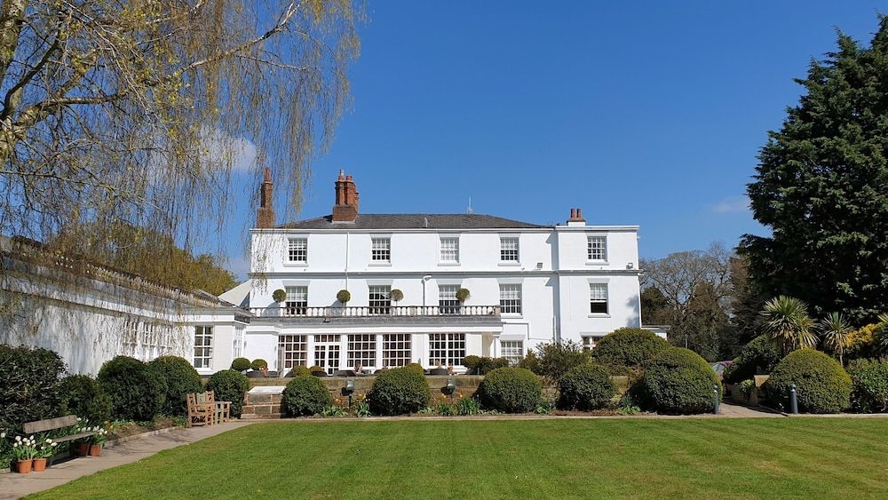 Rowton Hall2
