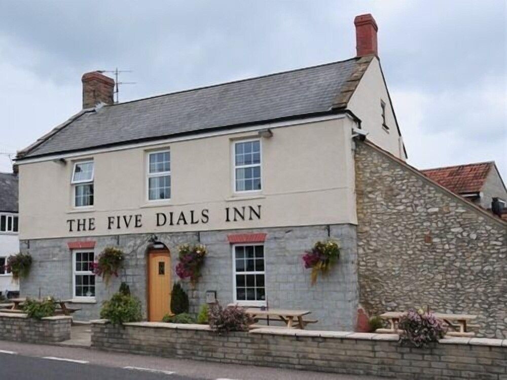 The Five Dials Inn2