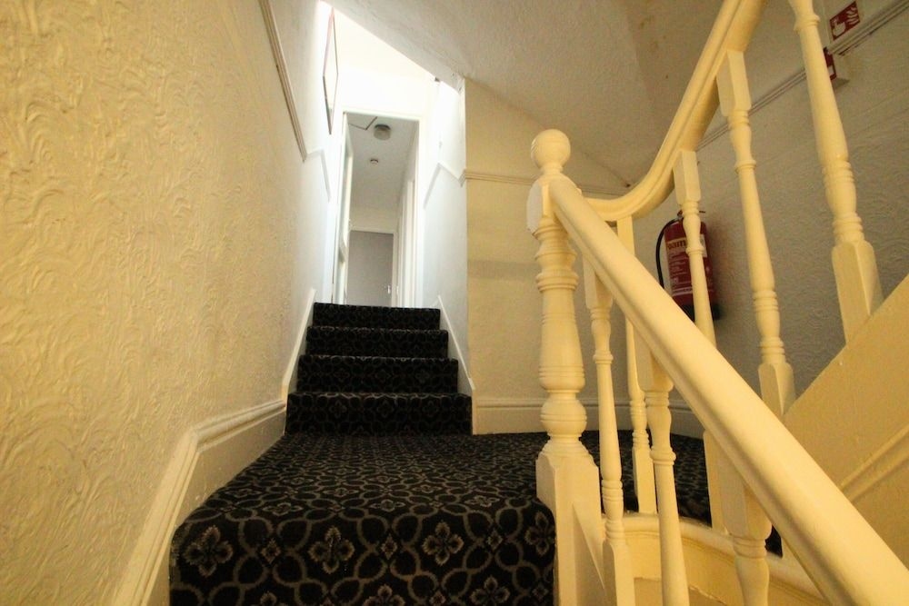 Hotel 334