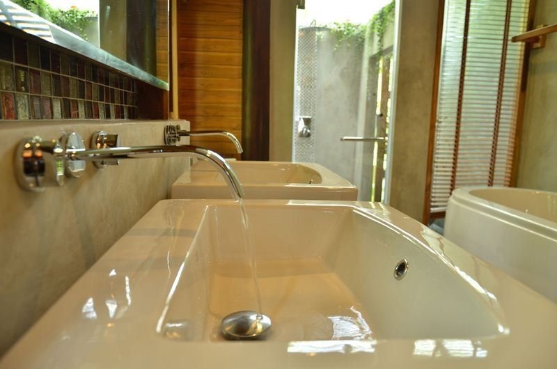 32 Coffee Hill & Resort1