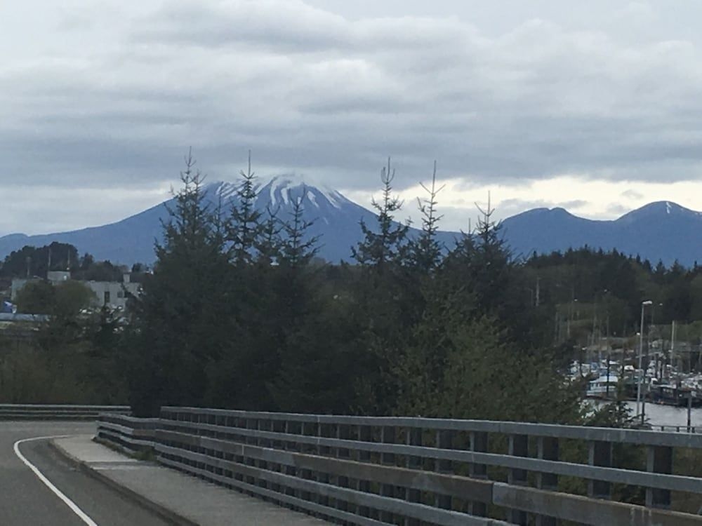 Sitka Hotel1