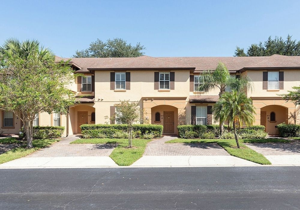 Villas At Regal Palms3