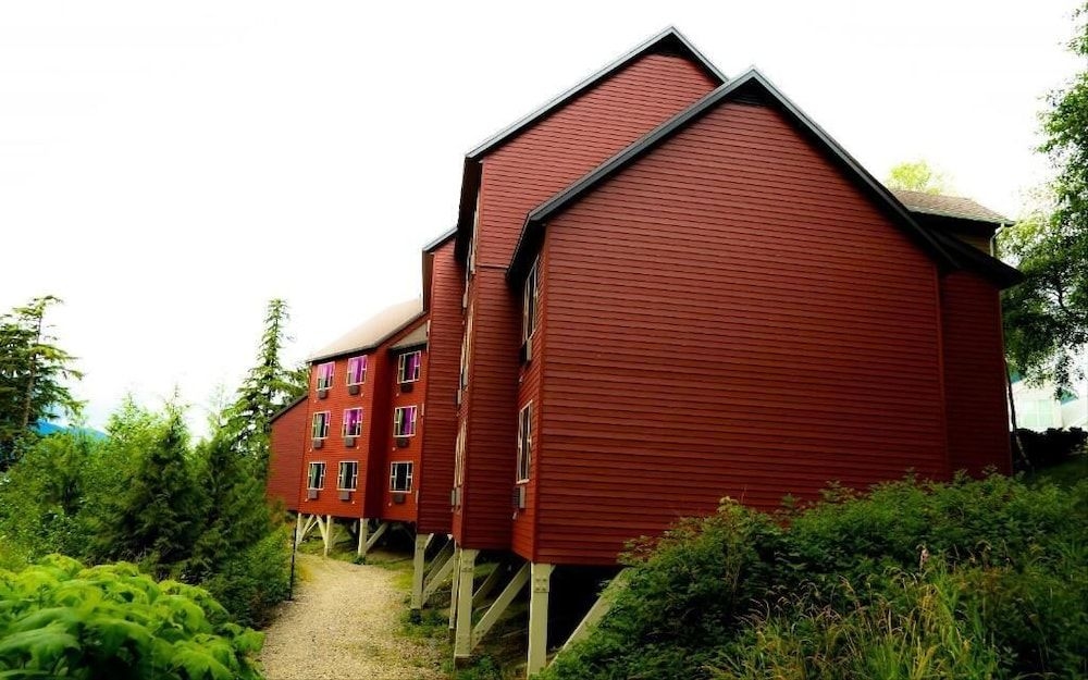 Cape Fox Lodge4