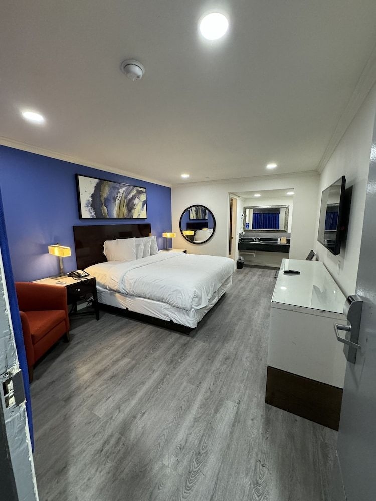Sands Motel3
