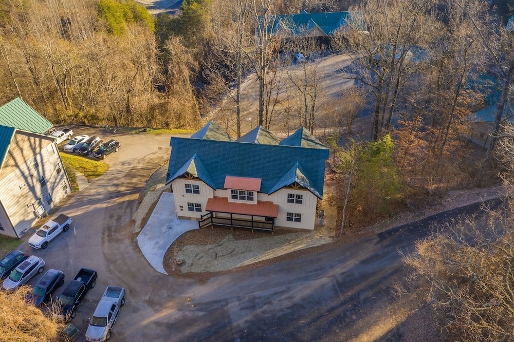 Eden Crest Vacation Rentals1