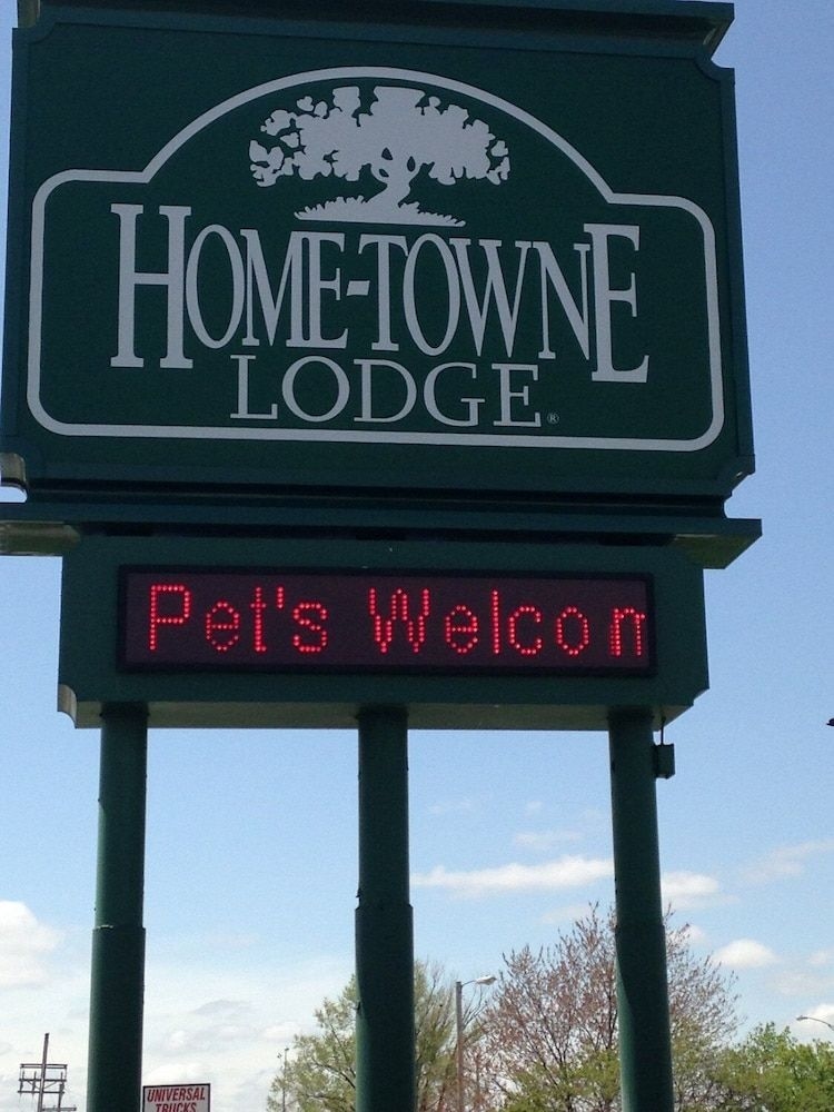 Home-Towne Lodge Omaha2