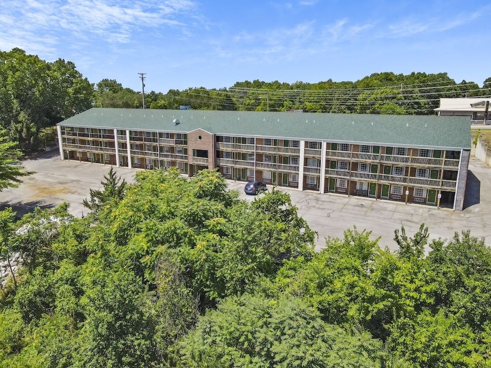 Deer Run Motel1