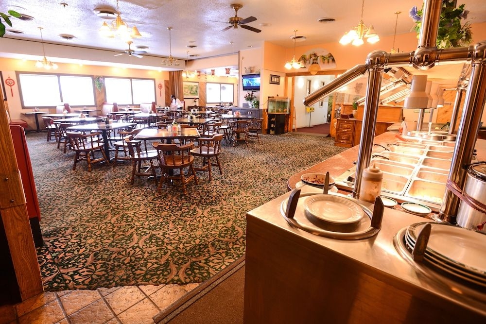 Burlington Inn3