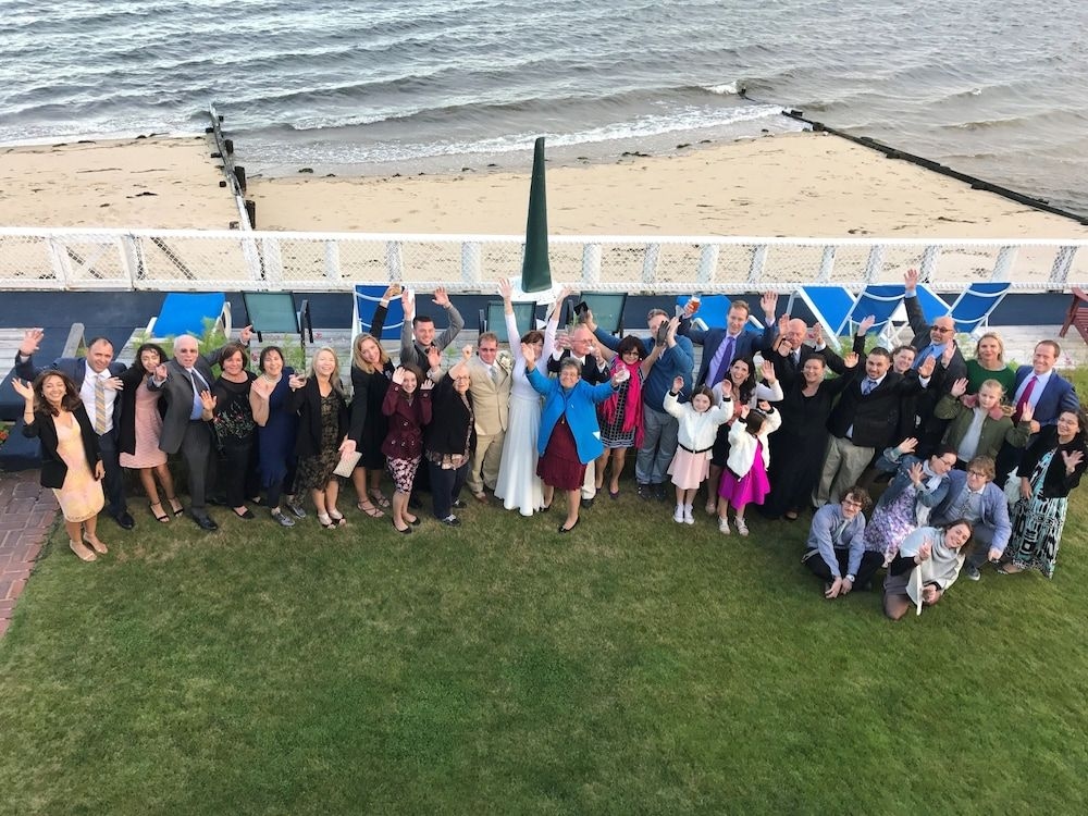 The Masthead Resort0