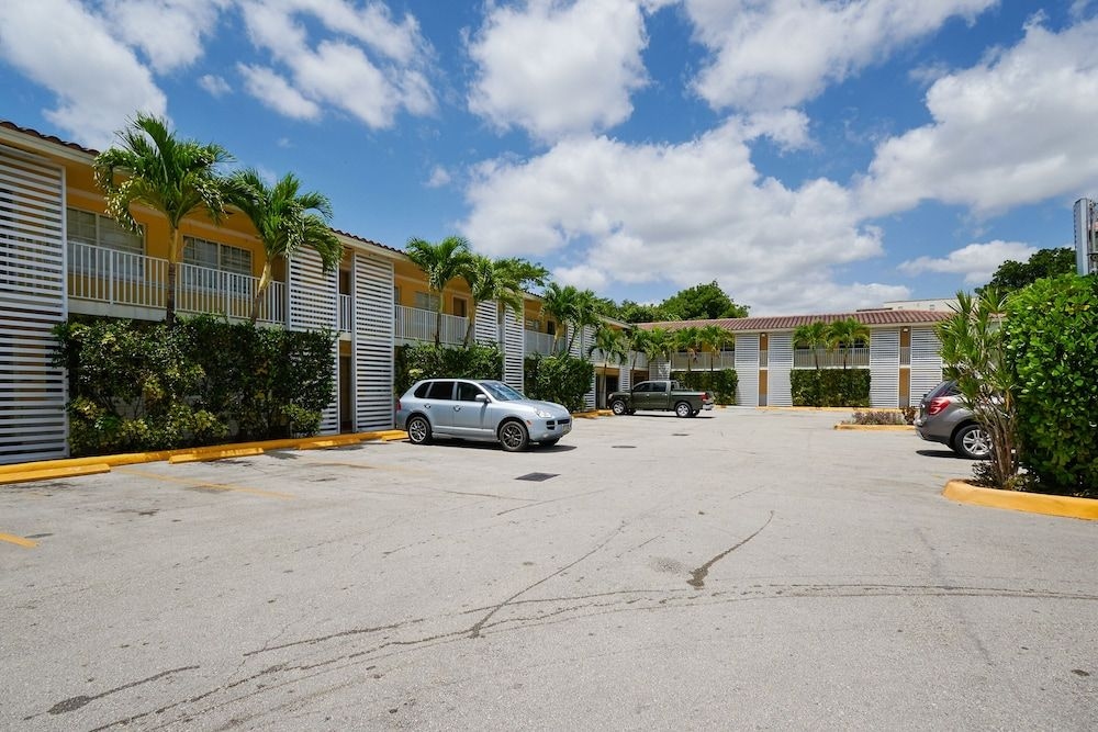 Wishes Hotel Coral Gables1