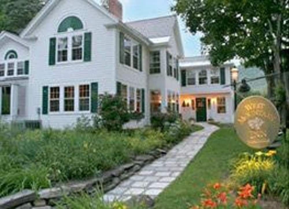 Arlington's West Mountain Inn4