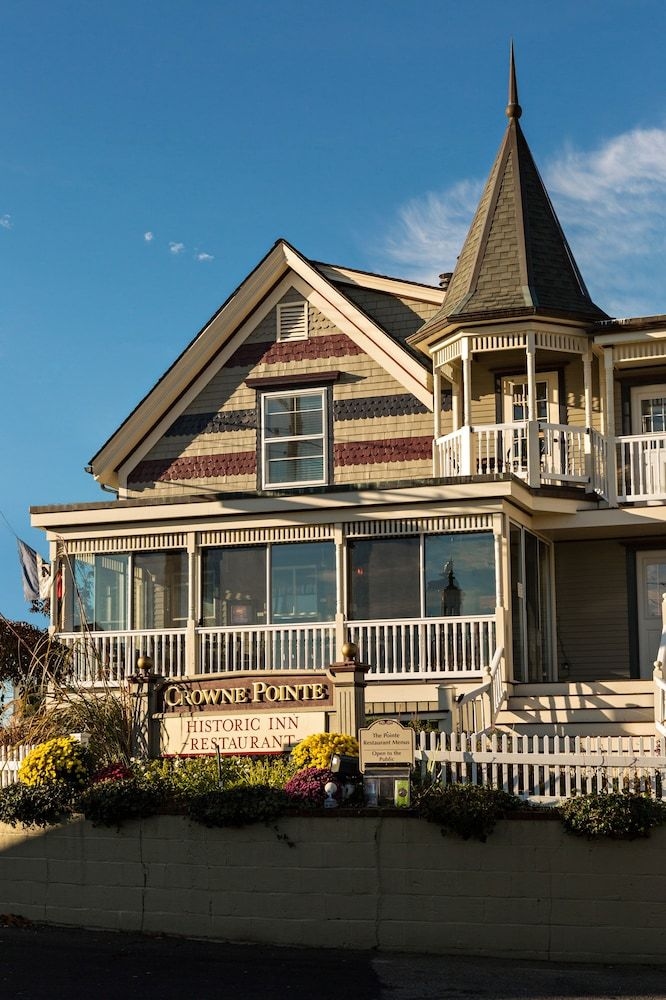 Crowne Pointe Historic Inn & Spa2