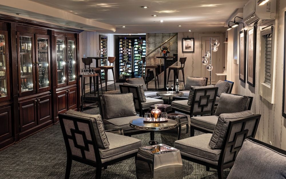 Crowne Pointe Historic Inn & Spa4