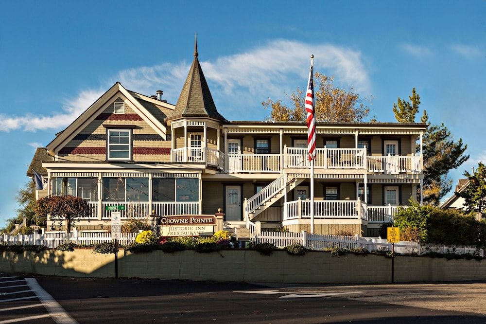 Crowne Pointe Historic Inn & Spa3