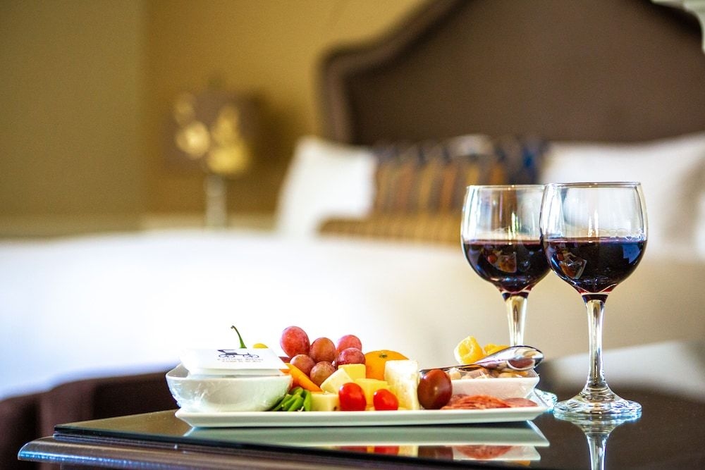 Carriage House Inn4