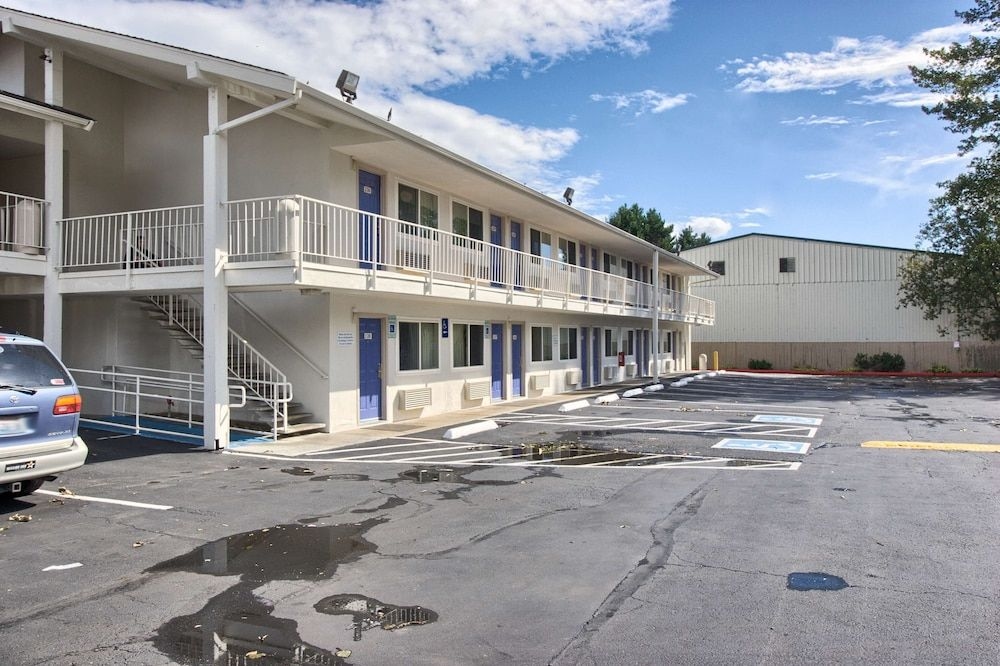 Motel 6 Everett North2