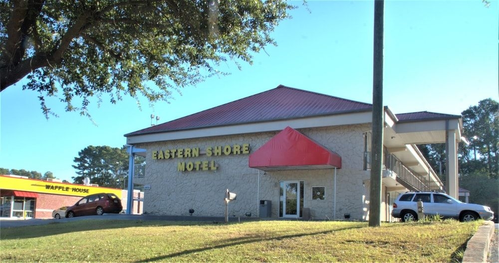 Eastern Shore Motel3