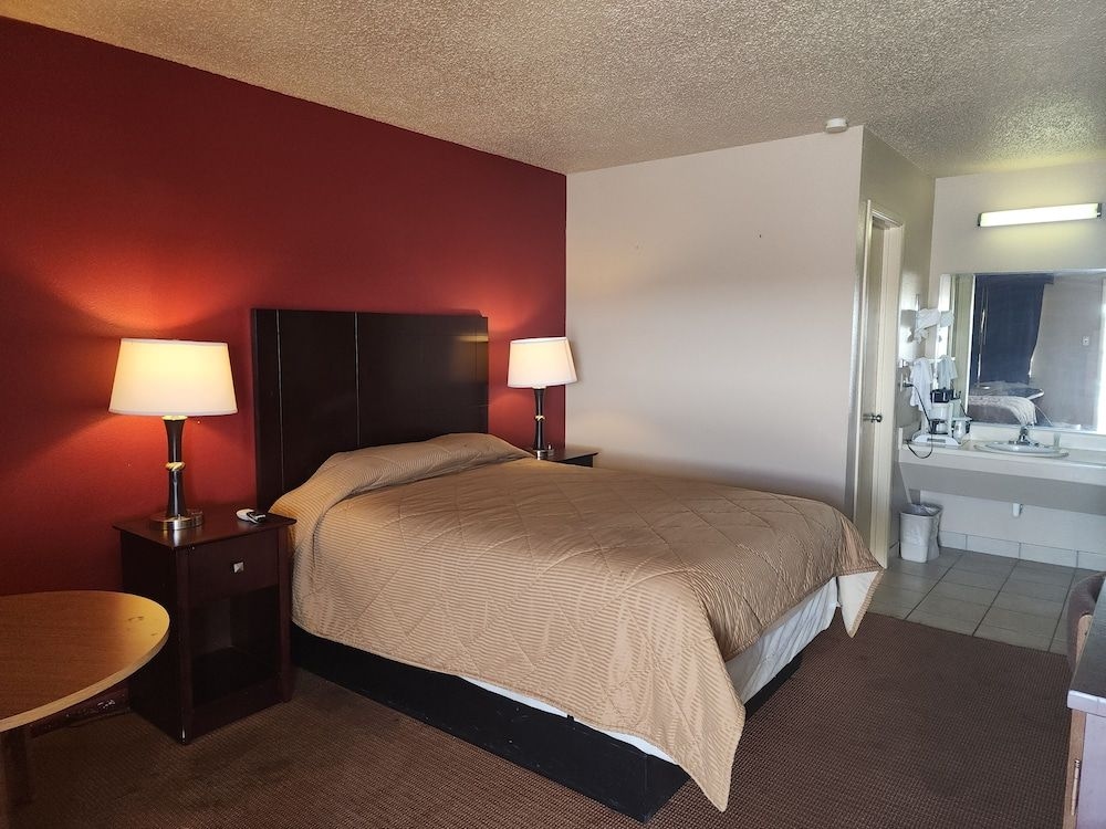 Americas Best Value Inn3