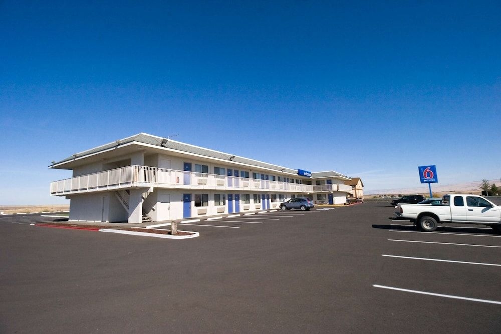 Motel 6 Pendleton1
