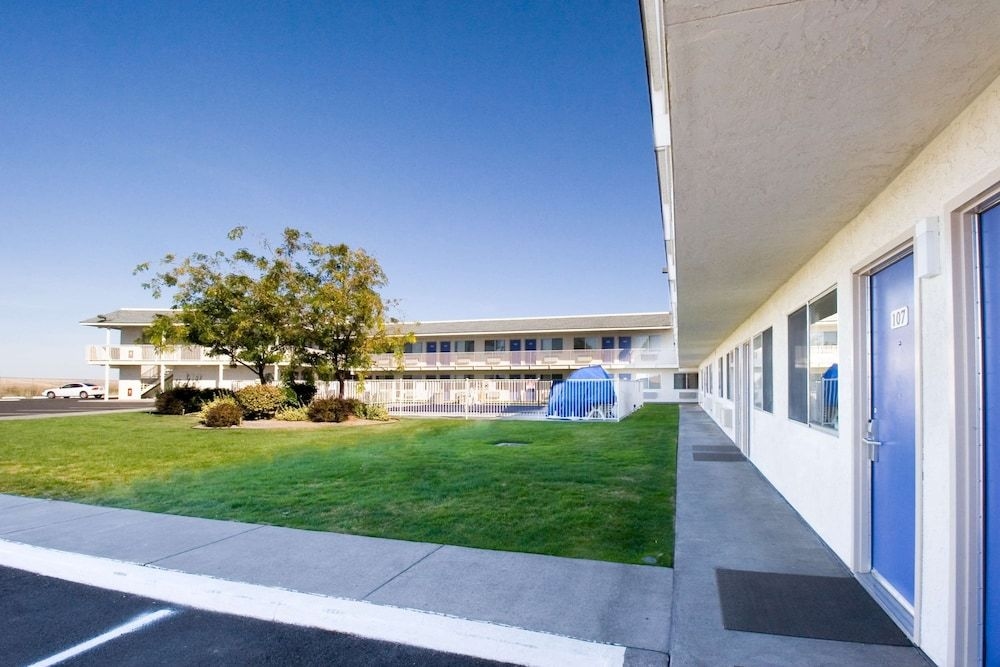 Motel 6 Pendleton4