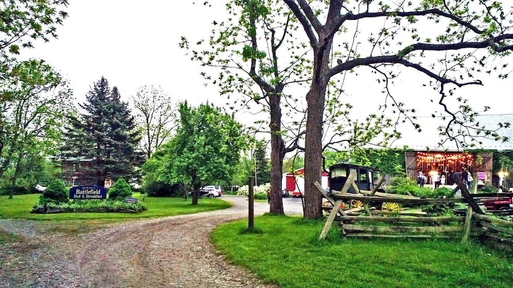 Battlefield Bed & Breakfast Inn0