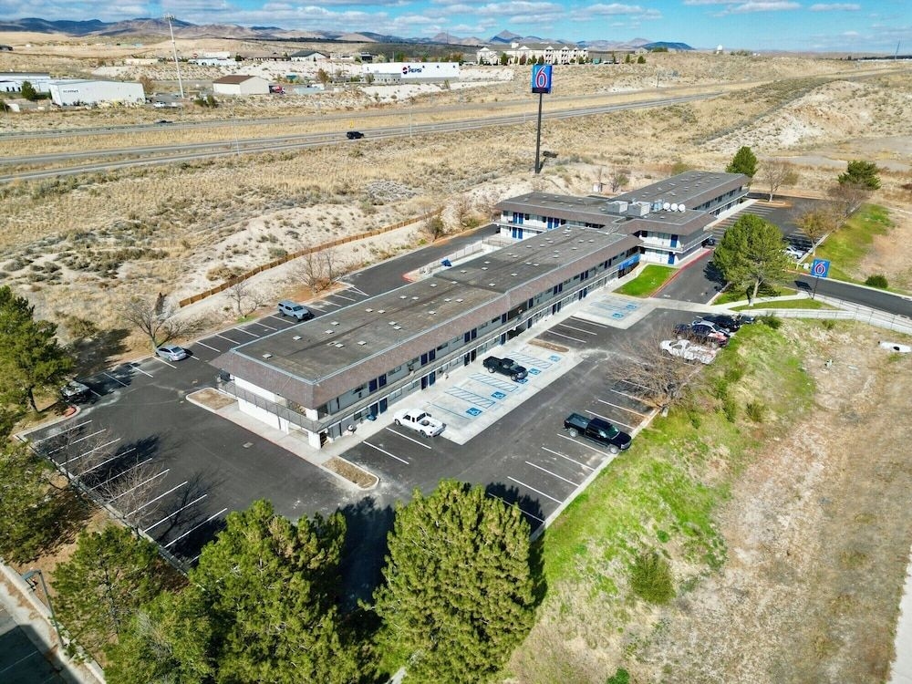 Motel 6 Elko2