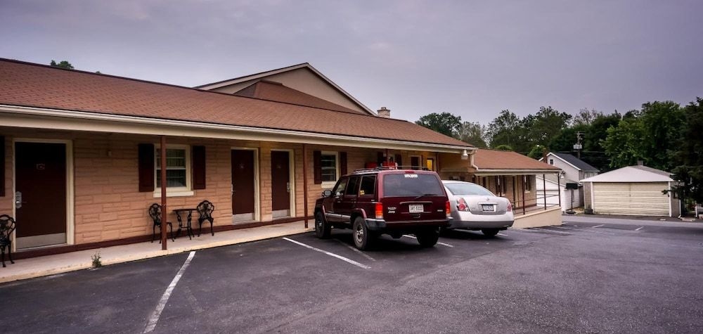 Cocoa Country Inn at Hershey2