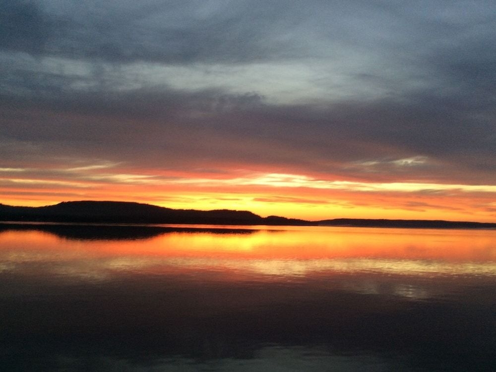 Pictured Rocks Bed and Breakfast1