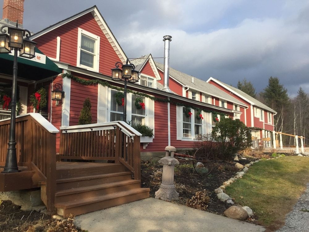 The Vermont Inn4
