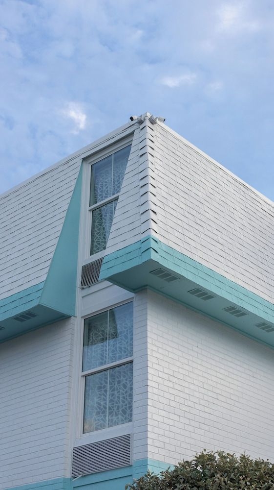 Outer Banks Inn2