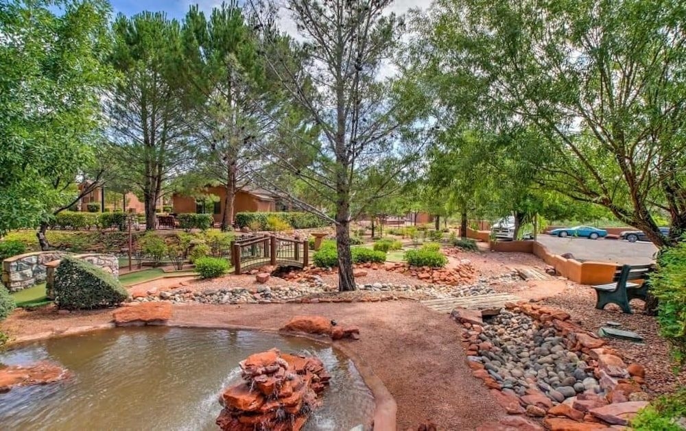 Sedona Pines Resort1