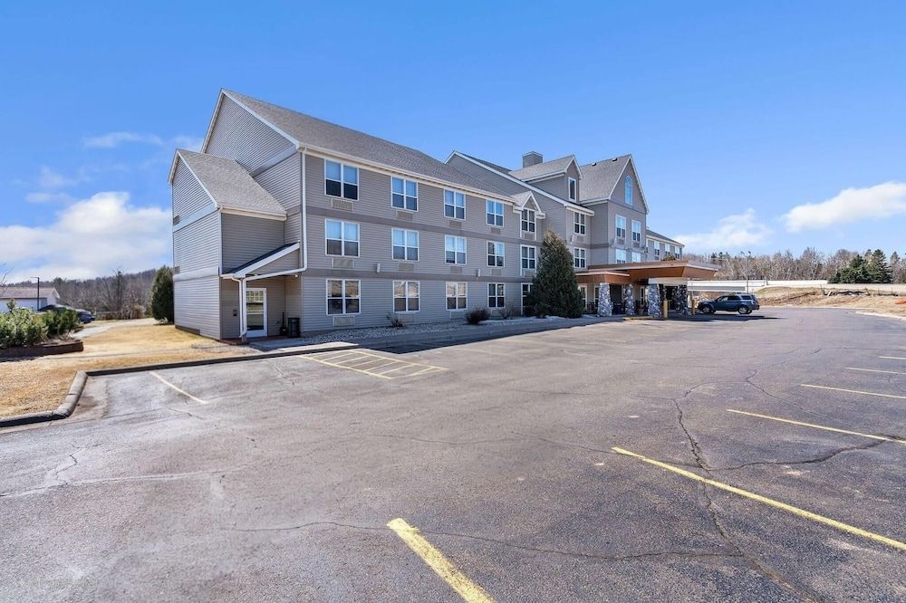Best Western Plus Spirit Mountain Duluth1