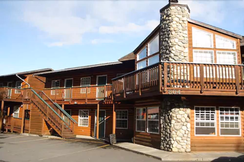 Harborview Inn4