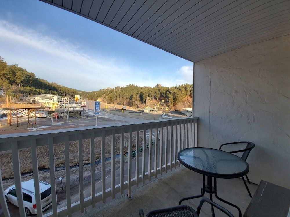 Roosevelt Inn0