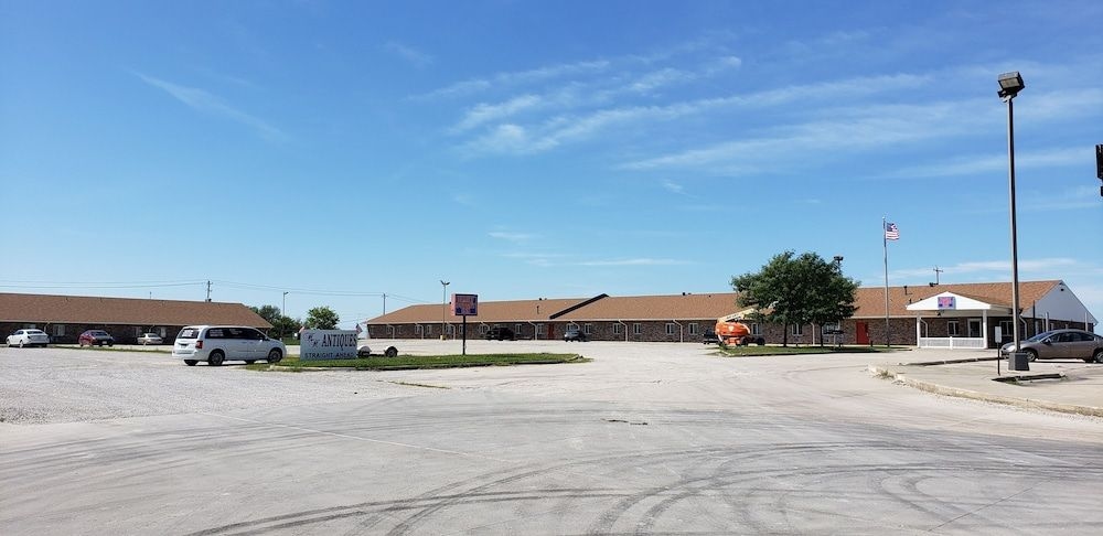 Family Budget Inn Bethany2