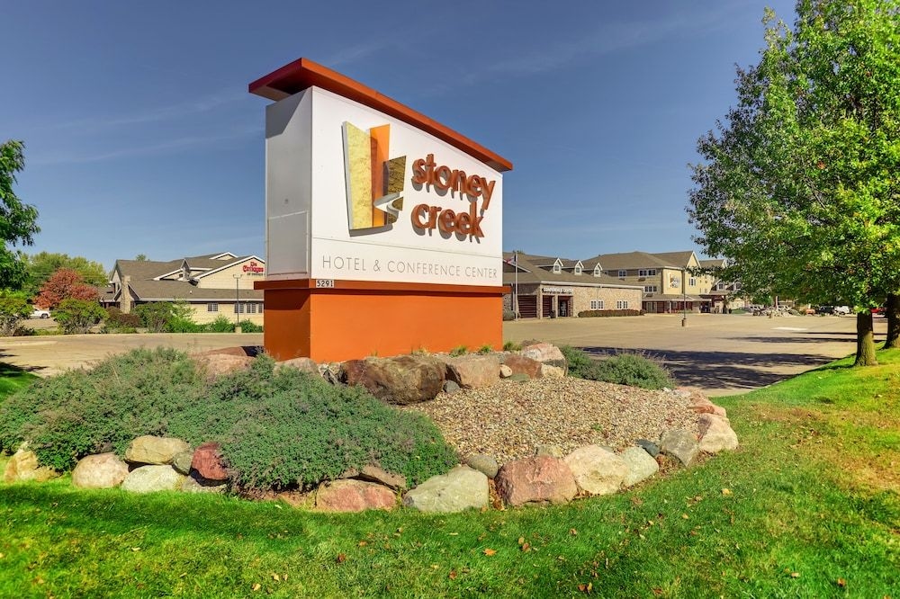 Stoney Creek Inn Des Moines2