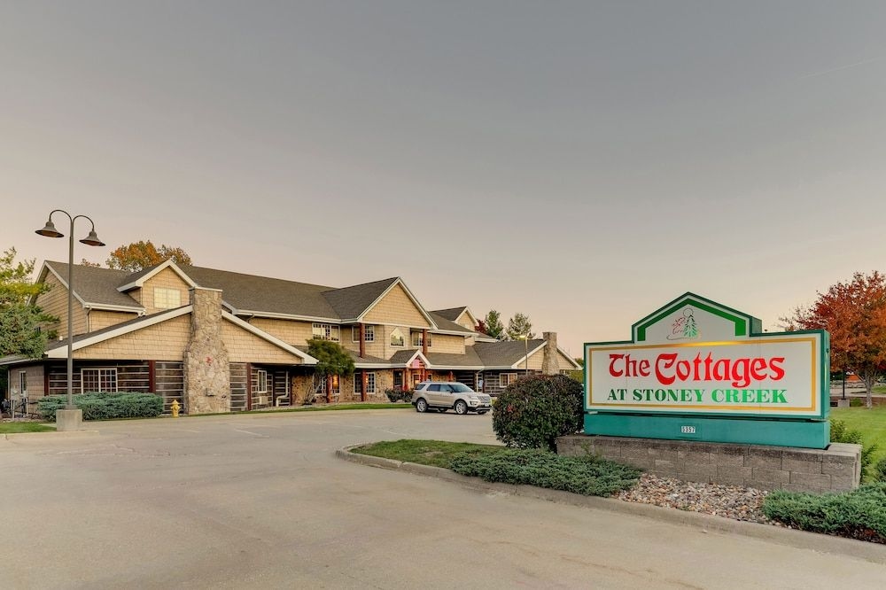 Stoney Creek Inn Des Moines3