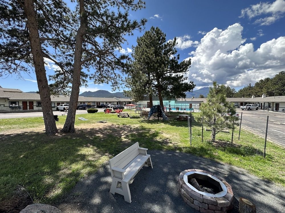 1st Inn Estes Park3