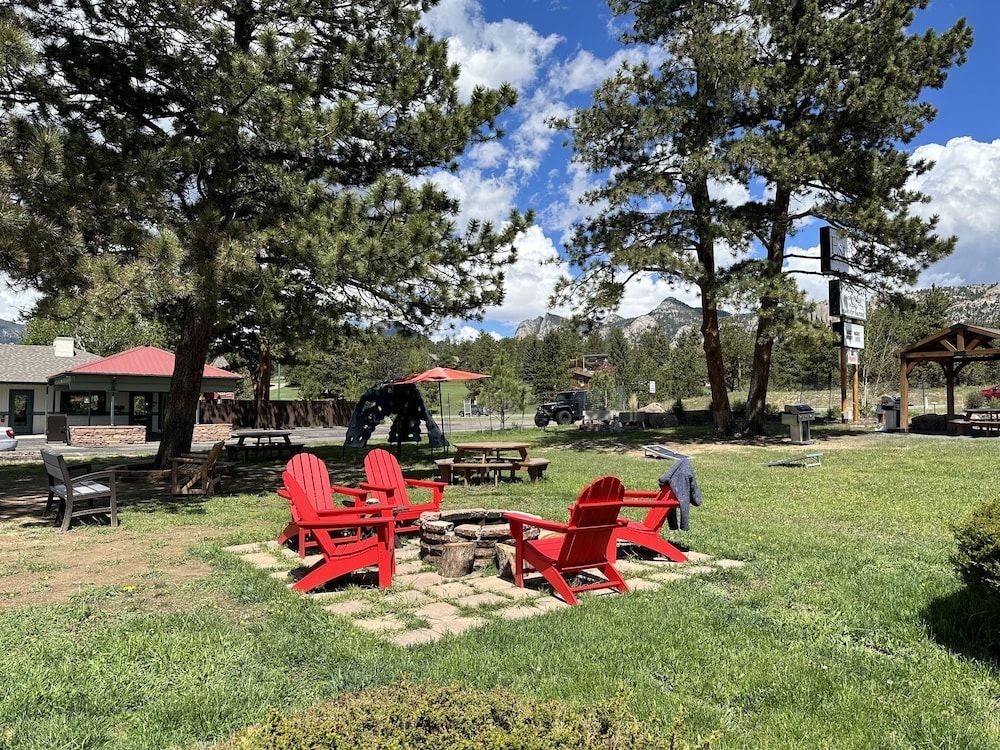 1st Inn Estes Park2